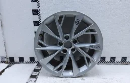 Диск колесный литой для Audi A5 2020 года на фотографиях