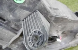 Фары для BMW X3 2011 года на фотографиях