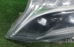 Фары для Mercedes-Benz Vito 2017 года на фотографиях