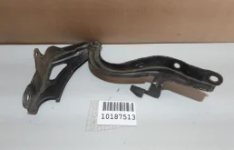 Петля капота левая для Kia Sportage на фотографиях