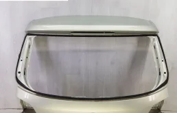 Крышка багажника для Volkswagen Tiguan 2015 года на фотографиях