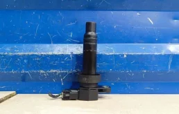 Катушка зажигания для Hyundai Solaris 2010 года на фотографиях