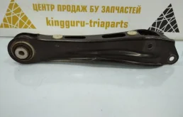 Качающийся рычаг правый для BMW X3 на фотографиях