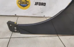 Крыло левое для Volvo S40 2011 года на фотографиях