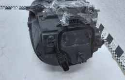 Фара ксенон левая для Porsche Macan на фотографиях