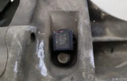 Раздатка для Mitsubishi Pajero 2001 года на фотографиях