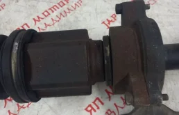 Привод передний правый для Nissan Teana 2018 года на фотографиях