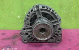 Генератор для Skoda Octavia 2004 года на фотографиях