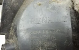 Подкрылок передний правый для Renault Duster 2010 года на фотографиях