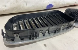 Решетка радиатора для BMW 5er 2010 года на фотографиях