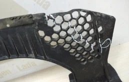 Усилитель бампера задний нижний для Hyundai ix35 на фотографиях