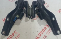 Петля капота левая для Nissan Teana на фотографиях