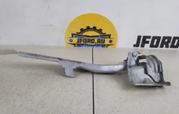 Петля капота левая для Suzuki Grand Vitara на фотографиях