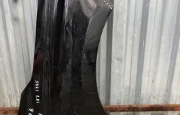 Крыло правое для Lexus RX 2009 года на фотографиях