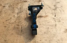 Подушка двигателя задняя левая нижняя для Toyota Avensis на фотографиях