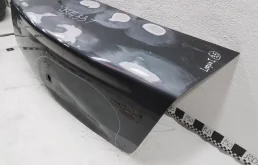 Крышка багажника для Renault Logan 2005 года на фотографиях