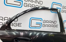 Дверь багажника для Mercedes-Benz C class 2005 года на фотографиях