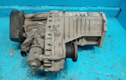 Раздатка для Volkswagen Touareg 2009 года на фотографиях