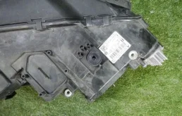 Фара ксенон левая для Volkswagen Tiguan 2016 года на фотографиях