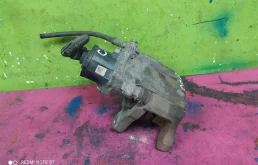 Суппорт задний левый для Volkswagen Passat 2015 года на фотографиях