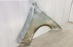 Крылья для BMW 3er 2003 года на фотографиях