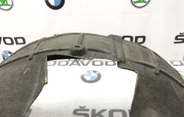 Подкрылок передний левый для Skoda Octavia 2010 года на фотографиях