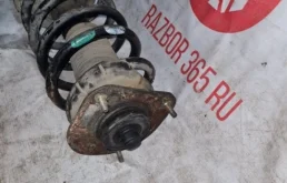 Амортизатор передний левый для Volvo XC90 2014 года на фотографиях