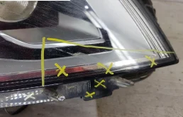 Фары для Volkswagen Passat 2011 года на фотографиях