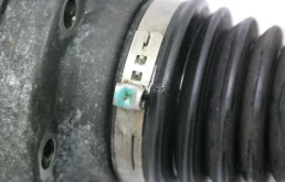 Привод передний левый для Volkswagen Touareg 2005 года на фотографиях