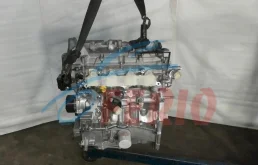 Двигатель без навесного для Renault Duster 2010 года на фотографиях