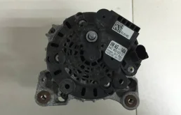 Генератор для Skoda Octavia 2014 года на фотографиях