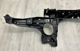 Панель радиатора (телевизор) для Porsche Cayenne 2016 года на фотографиях