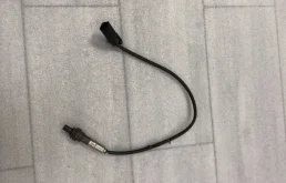 Лямбда-зонд (верхний) для Audi A6 на фотографиях