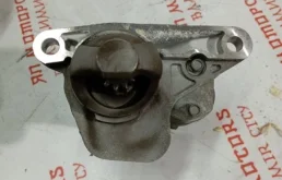 Стартер для Nissan X-Trail 2014 года на фотографиях