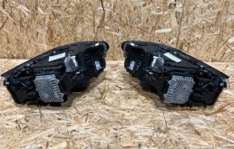 Фара правая для BMW X3 2019 года на фотографиях