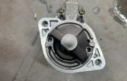 Стартер для Mitsubishi Lancer 2004 года на фотографиях