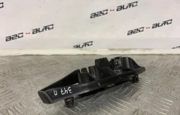 Направляющая бампера передняя правая для Citroen DS4 на фотографиях