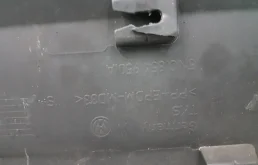 Молдинг двери задний правый для Volkswagen Tiguan 2010 года на фотографиях