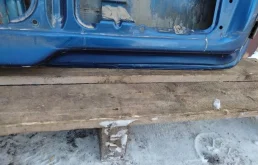 Крышка багажника для Mercedes-Benz Vito 2004 года на фотографиях