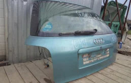 Крышка багажника для Audi A4 1996 года на фотографиях