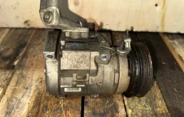 Компрессор кондиционера для Lexus RX 2001 года на фотографиях