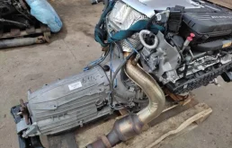 Двигатель для Mercedes-Benz C class 2018 года на фотографиях