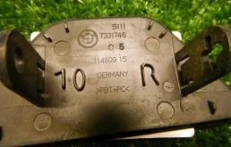 Крышка форсунки фароомывателя правая для BMW 5er на фотографиях