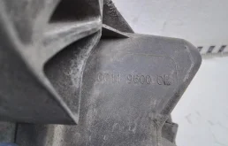 Корпус воздушного фильтра для Ford Transit 2018 года на фотографиях