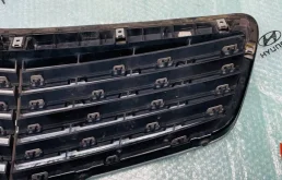 Решетка переднего бампера для Mercedes-Benz S class 2013 года на фотографиях