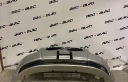 Бампер передний для Volvo S40 2005 года на фотографиях