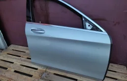 Дверь передняя правая для Mercedes-Benz S class 2014 года на фотографиях