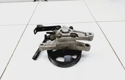 Насос ГУР для Kia Rio 2017 года на фотографиях