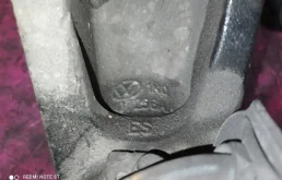 Кулак поворотный правый для Volkswagen Tiguan 2016 года на фотографиях