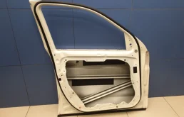 Дверь передняя левая для Mercedes-Benz M class 2015 года на фотографиях